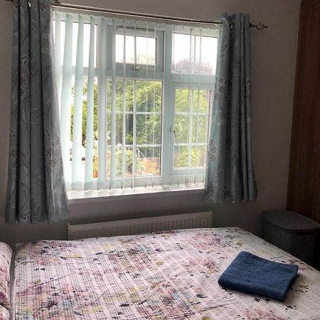 House Appartement Hounslow Buitenkant foto